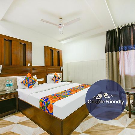 Fabhotel Grand Boutique New Delhi Exteriör bild
