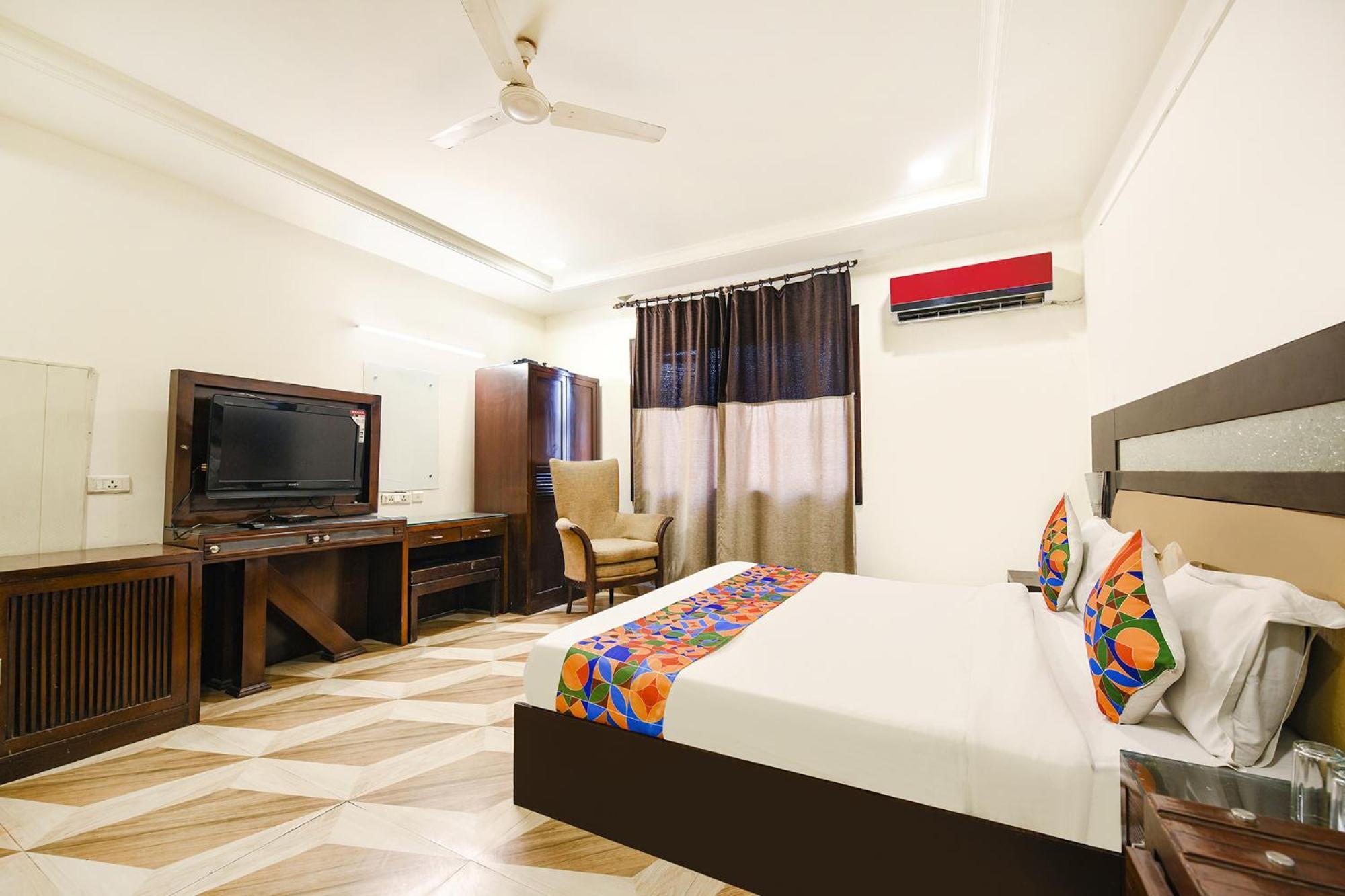 Fabhotel Grand Boutique New Delhi Exteriör bild