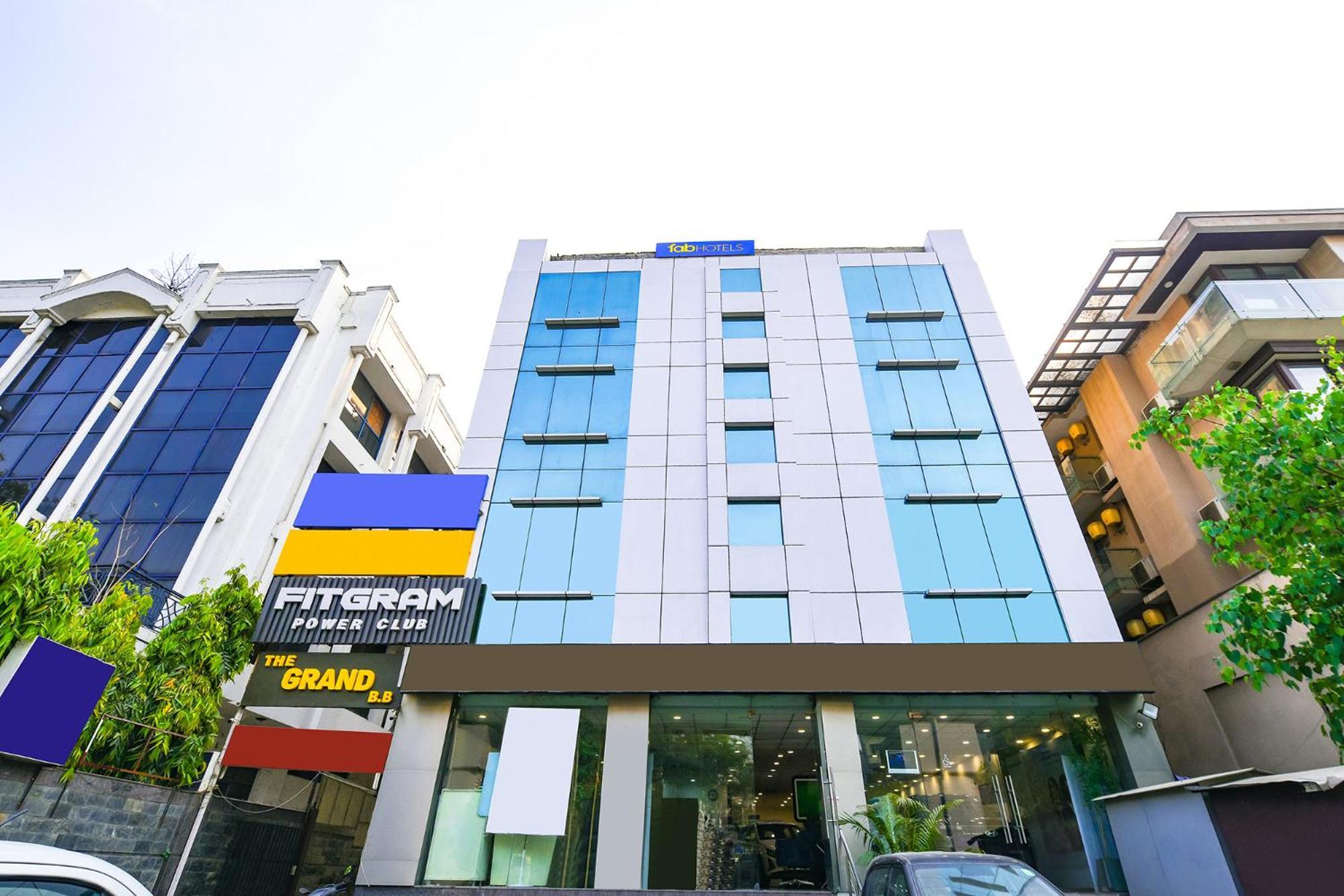 Fabhotel Grand Boutique New Delhi Exteriör bild